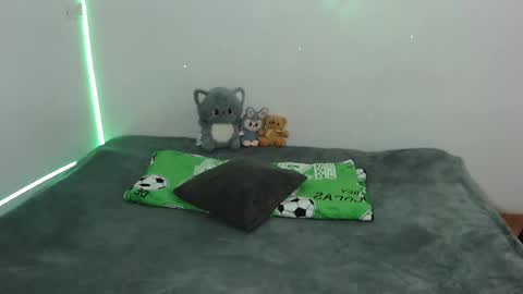 sam__cute online show from 9, 1, 2026