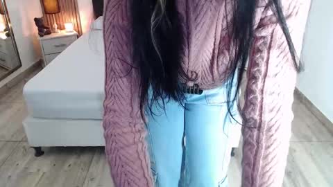 SAM MANSON online show from 1, 2, 2025