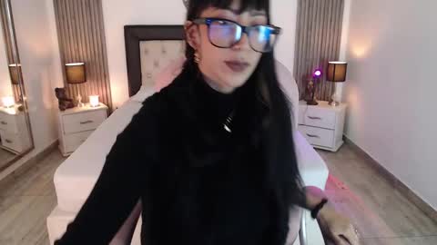 SAM MANSON online show from 8, 2, 2025