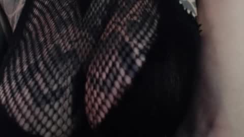 SAM MANSON online show from 8, 3, 2025