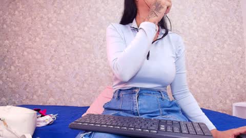 Snapshot of samanta_360 chatting on 1, 2, 2025 Samanta online show from 1, 2, 2025