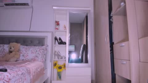 carolina online show from 25, 2, 2025