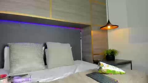 Samantha online show from 9, 9, 2025