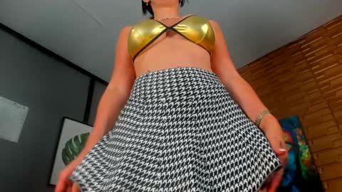 samantha_milfs online show from 18, 1, 2025