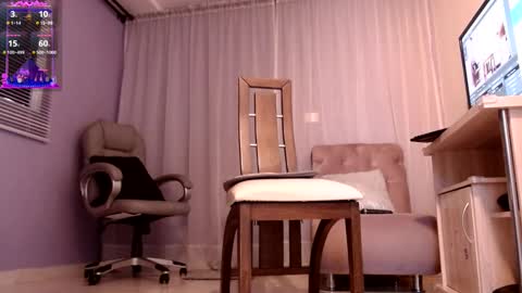 samantha_thompsoon online show from 8, 1, 2025