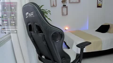 Samantha samy online show from 20, 12, 2024