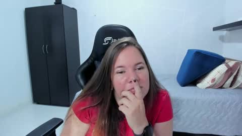 Samantha samy online show from 7, 10, 2025