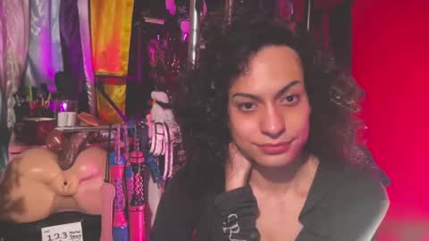 Samantha SayTen online show from 5, 11, 2025