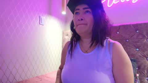 samanthasyedx online show from 18, 5, 2026
