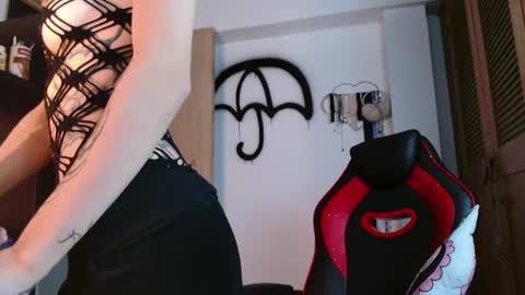 lil sam online show from 27, 2, 2025