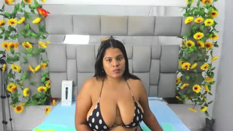 Snapshot of samevanshot chatting on 15, 10, 2025 samevanshot online show from 15, 10, 2025