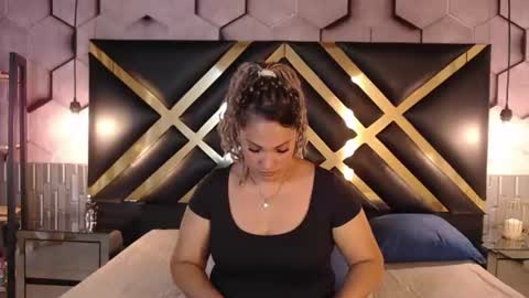 Snapshot of samira_lennox chatting on 3, 7, 2026 SAMIRA online show from 3, 7, 2026