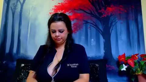     online show from 6, 11, 2025