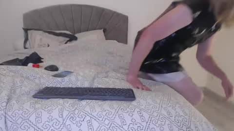 samlove online show from 2, 3, 2026