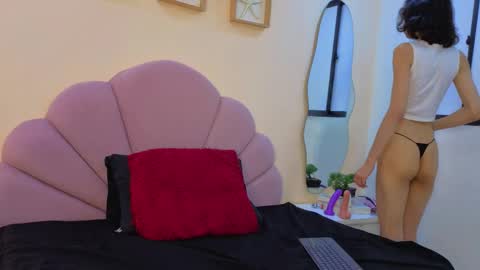 Snapshot of samm_angel chatting on 5, 6, 2026 samm_angel online show from 5, 6, 2026