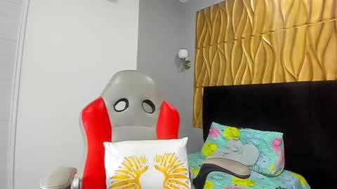 Snapshot of sammanta_18 chatting on 17, 11, 2025 Samantha online show from 17, 11, 2025