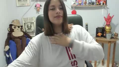 sammy_cute33 online show from 19, 1, 2026