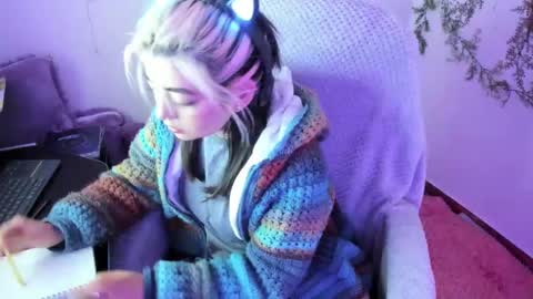 Snapshot of sammysammy_ chatting on 11, 1, 2025   online show from 11, 1, 2025