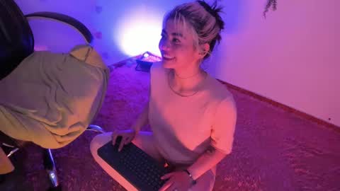Snapshot of sammysammy_ chatting on 10, 2, 2025   online show from 10, 2, 2025