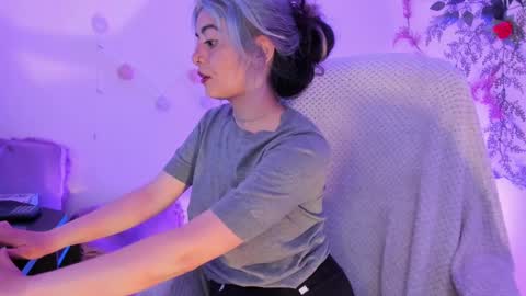 Snapshot of sammysammy_ chatting on 3, 3, 2025   online show from 3, 3, 2025