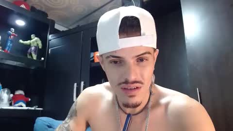 Snapshot of sammytop22 chatting on 26, 9, 2025 sammy model independiente online show from 26, 9, 2025