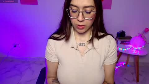 Snapshot of sampuckettbaby chatting on 24, 4, 2026 sampuckettbaby online show from 24, 4, 2026