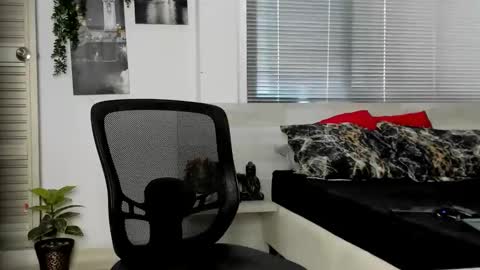 Snapshot of samuel2rd chatting on 31, 3, 2026 samuel2rd online show from 31, 3, 2026