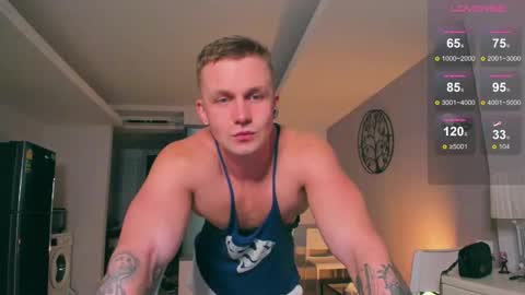 Snapshot of samuel_andrew chatting on 3, 10, 2025 Samuel online show from 3, 10, 2025