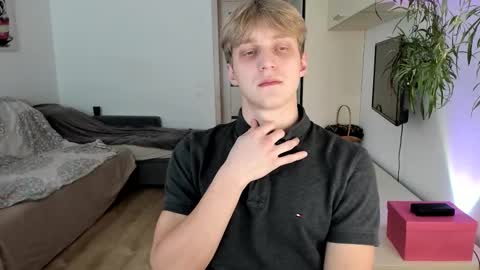 Sam online show from 10, 10, 2025