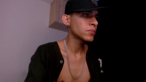   online show from 31, 12, 2024