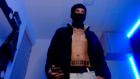   online show from 14, 2, 2025