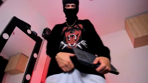   online show from 12, 9, 2025