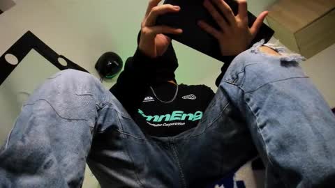 Snapshot of samuel_suarez chatting on 20, 2, 2026 online show from 20, 2, 2026