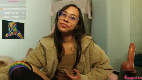 Special show on 17 december and 23 UwU online show from 7, 1, 2025