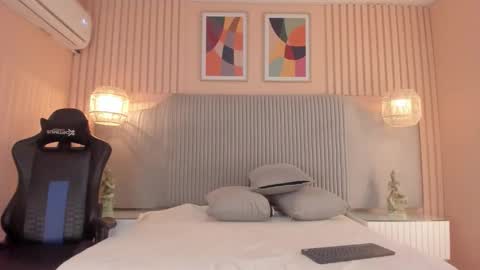 Samy  online show from 18, 12, 2025