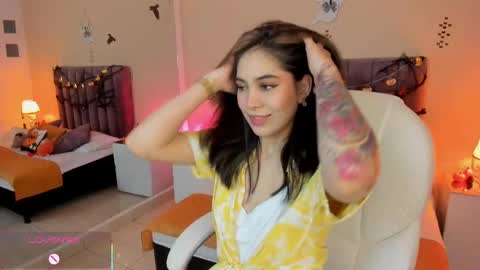 Snapshot of samyy_johnson chatting on 3, 10, 2025 samyy_johnson online show from 3, 10, 2025