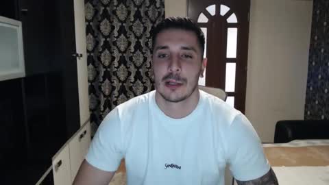 Sanchez Erik online show from 24, 1, 2025