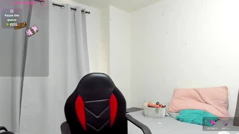 Sanddi  online show from 14, 2, 2025