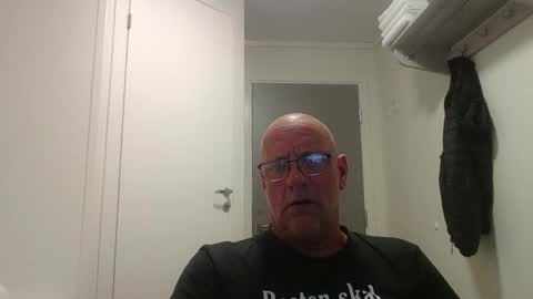Snapshot of sandnesrune523 chatting on 13, 4, 2026 sandnesrune523 online show from 13, 4, 2026