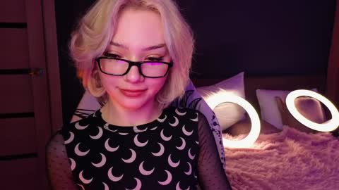 Snapshot of sandraboyl chatting on 6, 2, 2025 Sandy online show from 6, 2, 2025