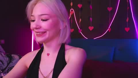 Snapshot of sandraboyl chatting on 20, 2, 2025 Sandy online show from 20, 2, 2025