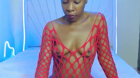 Snapshot of sandrah_ chatting on 27, 6, 2026 Sandy online show from 27, 6, 2026