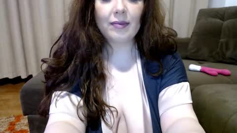 Sandra online show from 7, 2, 2025