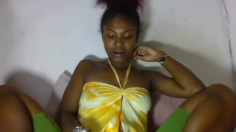 sandricaaa online show from 25, 3, 2026