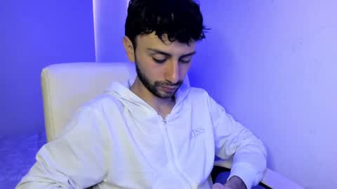 Santi online show from 19, 1, 2025