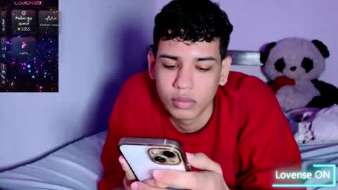 Snapshot of santiago_foxx chatting on 21, 4, 2026 santi online show from 21, 4, 2026
