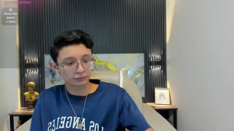 santiago_russo18 online show from 12, 10, 2025