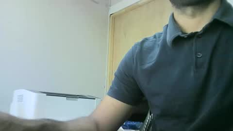 Snapshot of santiagooficial18 chatting on 28, 2, 2025 Santiago online show from 28, 2, 2025