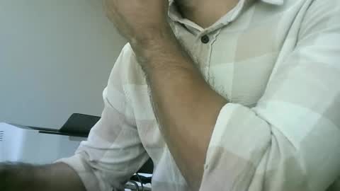 Snapshot of santiagooficial18 chatting on 12, 3, 2025 Santiago online show from 12, 3, 2025