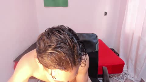 Julius Novachrono  online show from 14, 12, 2024